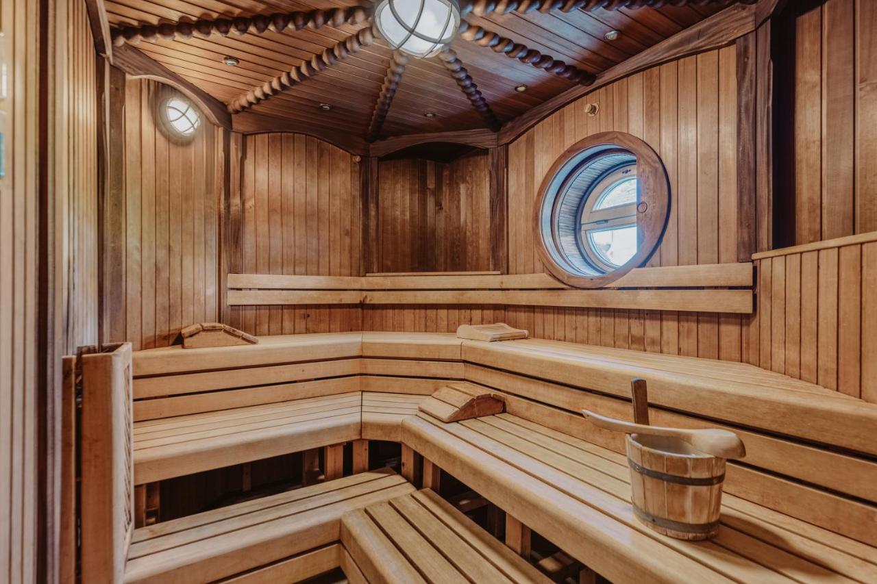 Landhotel Gschirnwirt Eugendorf Luaran gambar