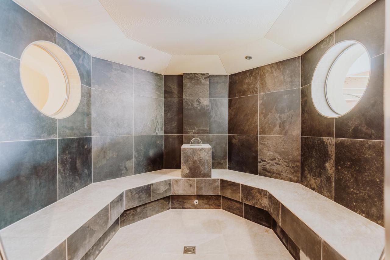 Landhotel Gschirnwirt Eugendorf Luaran gambar