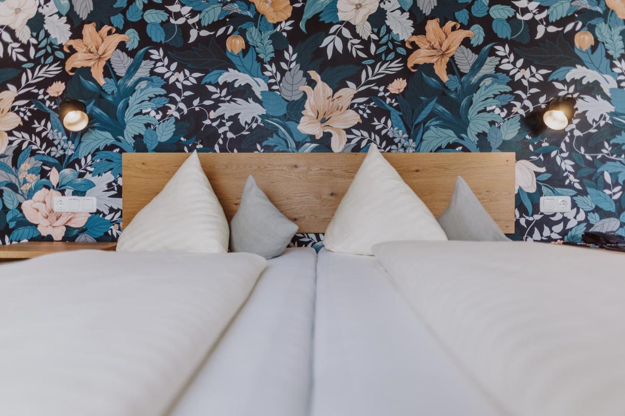 Landhotel Gschirnwirt Eugendorf Luaran gambar