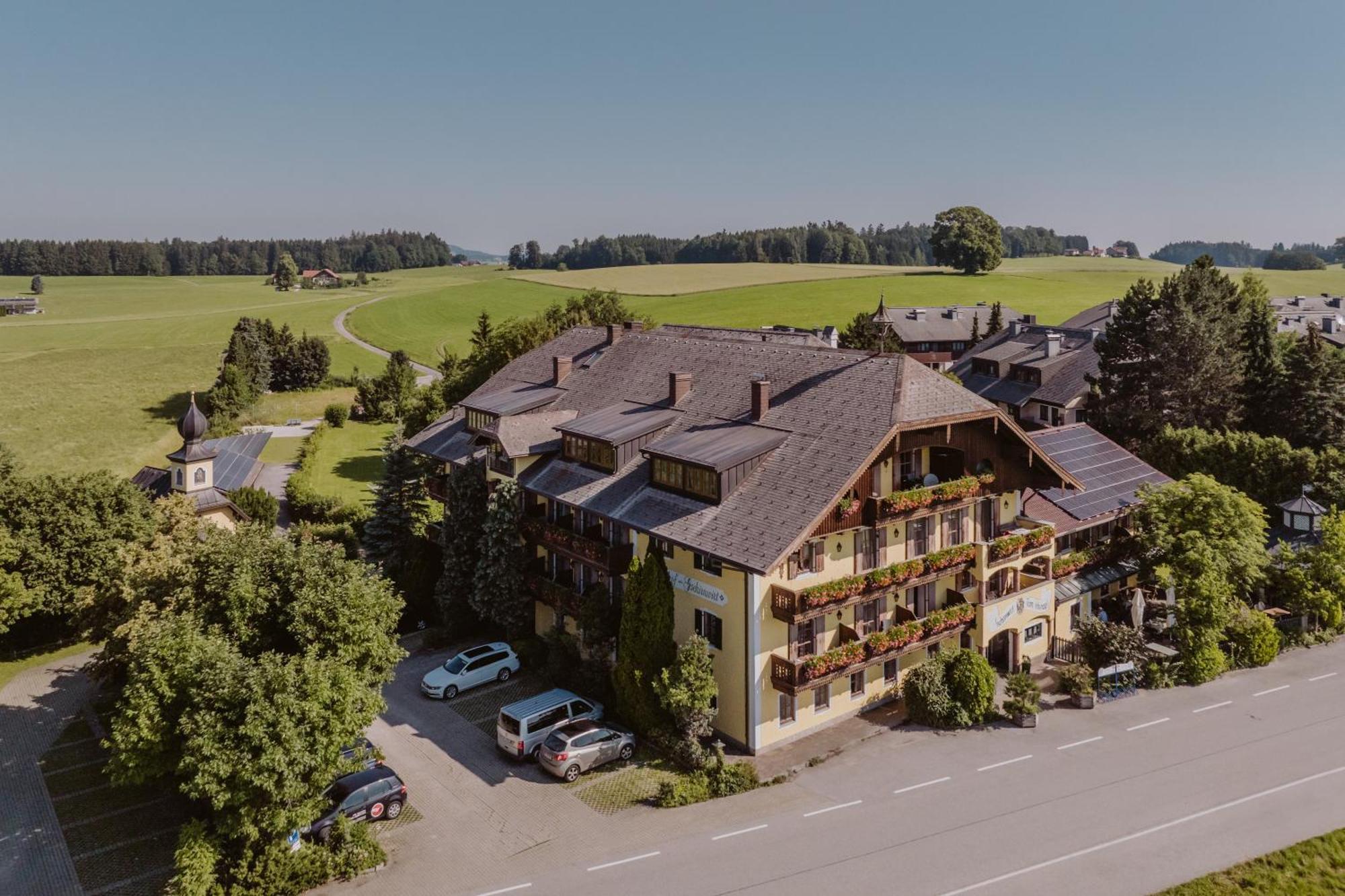 Landhotel Gschirnwirt Eugendorf Luaran gambar